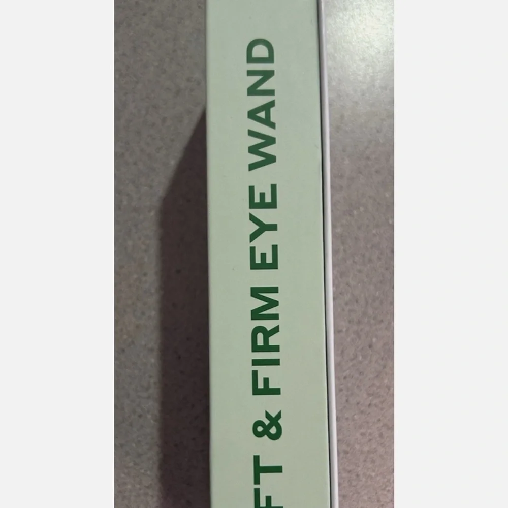 Mario Badescu lift & firm eye wand NIB